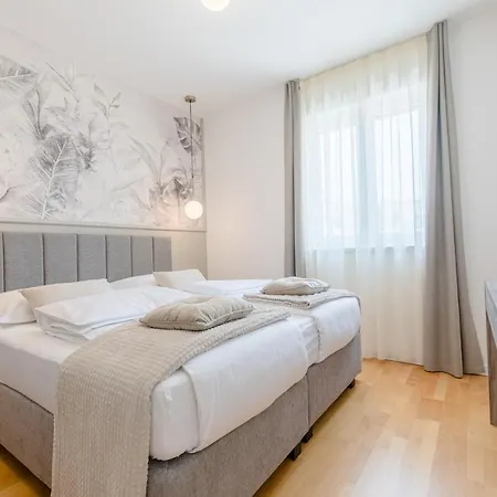 Apartament Cosmopolitan ****