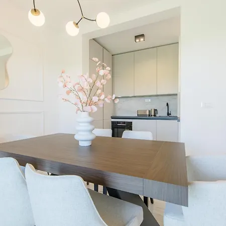 公寓 Cosmopolitan **** 斯普利特